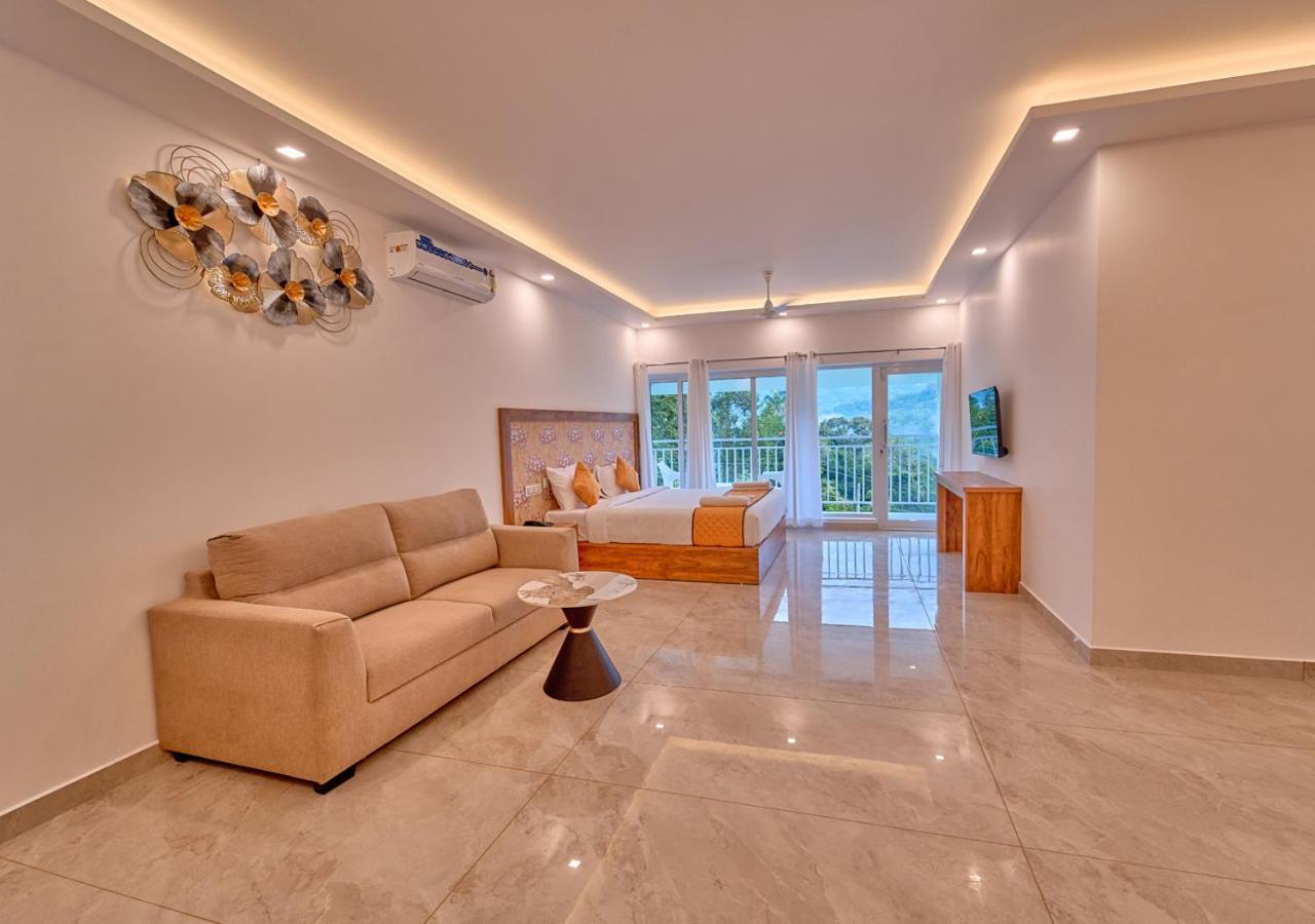 Ice Mist Pool Resort Munnar By Voye Homes Dış mekan fotoğraf