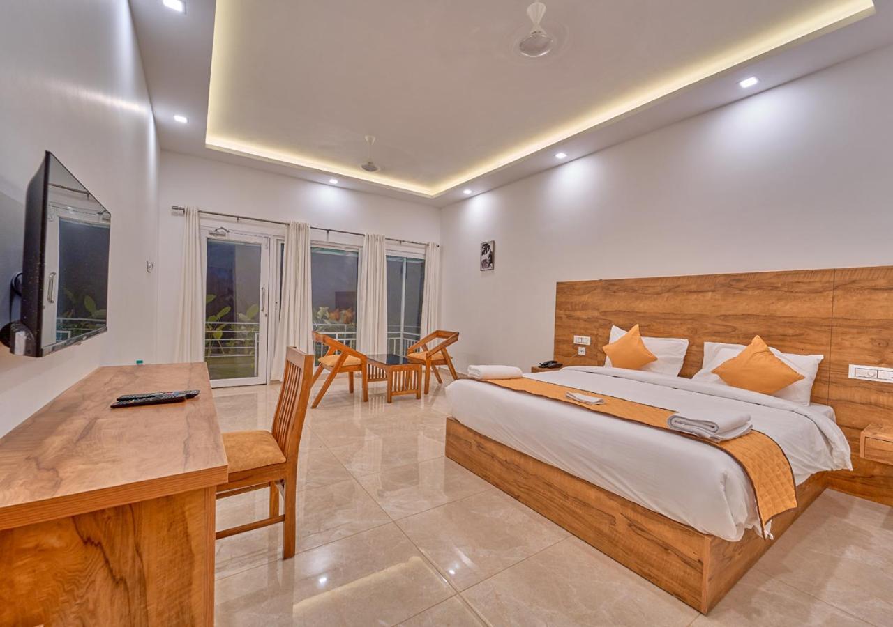 Ice Mist Pool Resort Munnar By Voye Homes Dış mekan fotoğraf